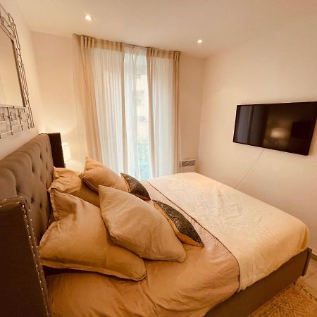 Nice Renting - Paganini - Spacious Apartment - 2 Bedrooms - King Bed - Bathtub - Heart Of Nisa Exterior foto