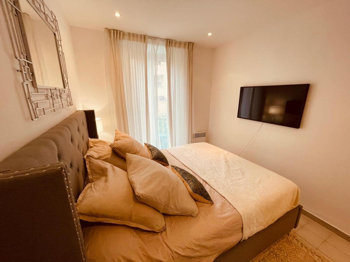 Nice Renting - Paganini - Spacious Apartment - 2 Bedrooms - King Bed - Bathtub - Heart Of Nisa Exterior foto