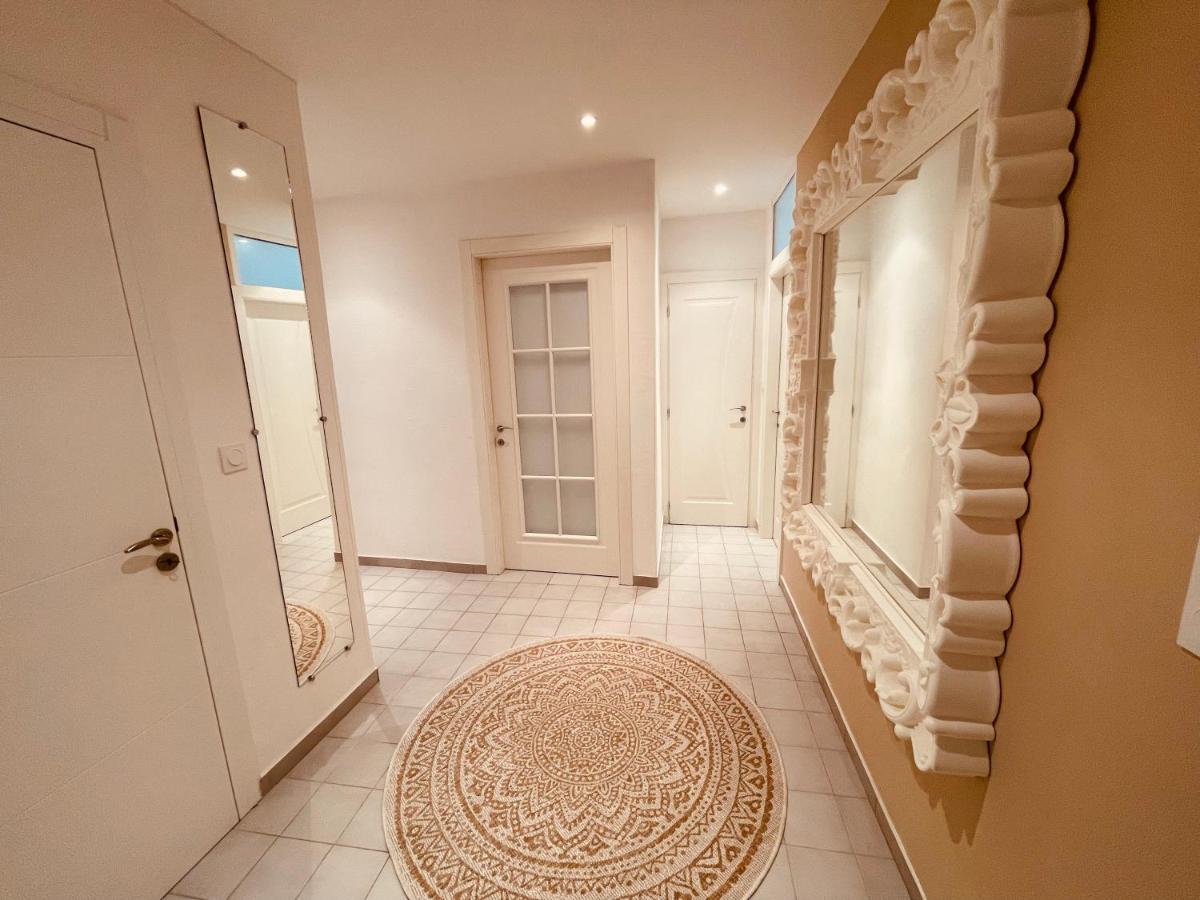 Nice Renting - Paganini - Spacious Apartment - 2 Bedrooms - King Bed - Bathtub - Heart Of Nisa Exterior foto